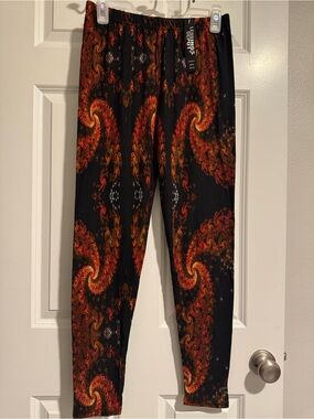 Leggings Depot Black Leggings with Orange Paisley Swirl Print